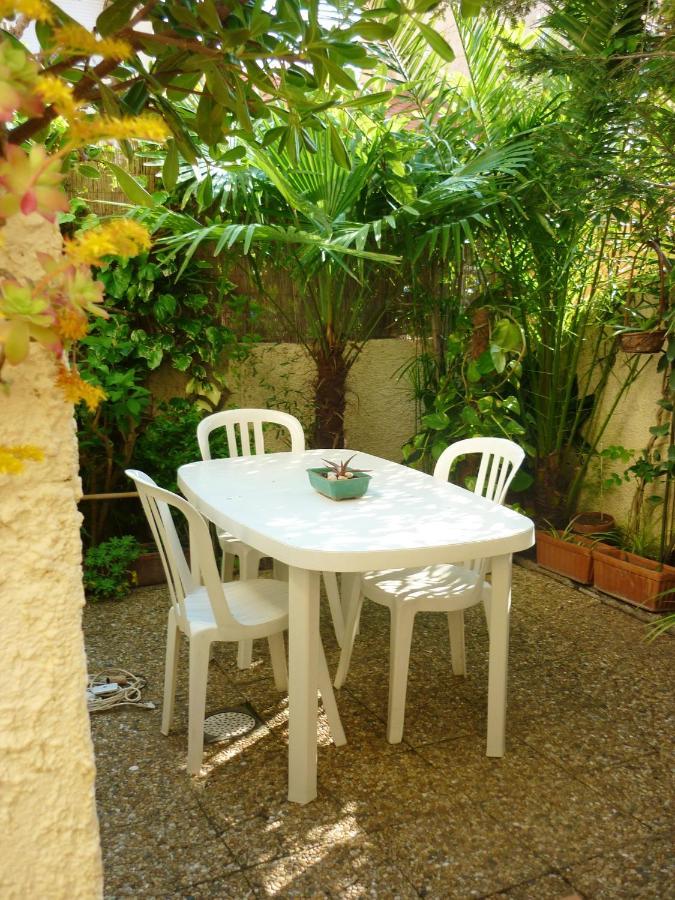 Maison Charmante A Sainte-Marie Avec Grand Jardin Exterior foto